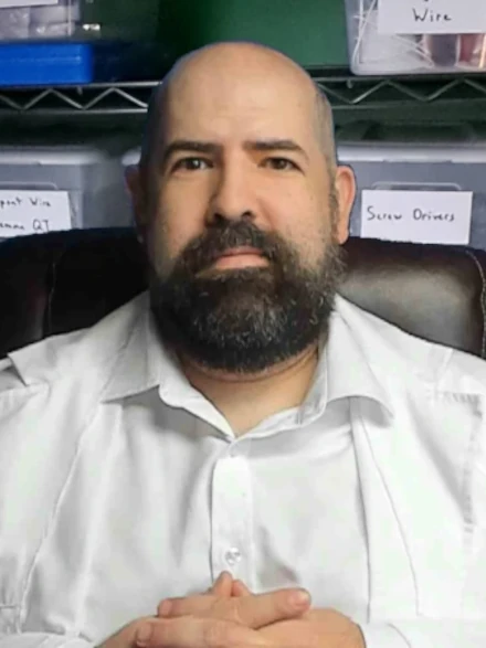 Francis, Jr., Robert